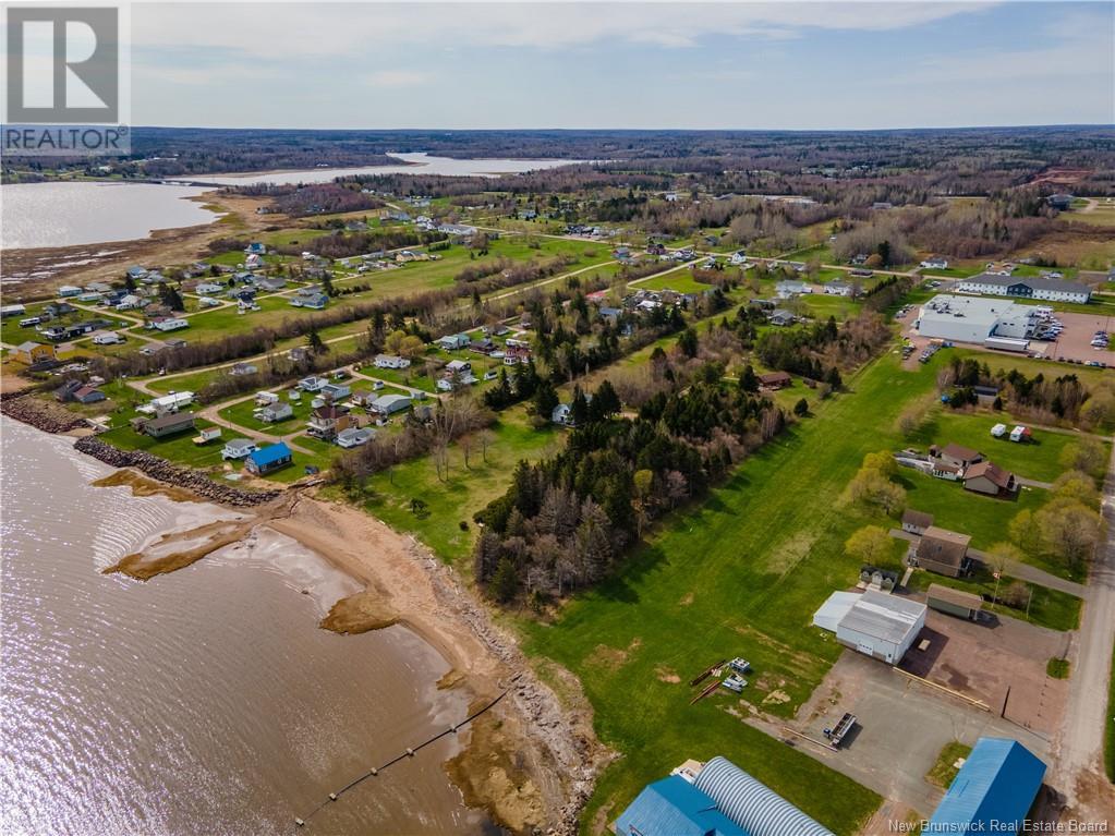 37 Des Lauriers Road, Grand-Barachois, New Brunswick  E4P 7G8 - Photo 11 - NB118400