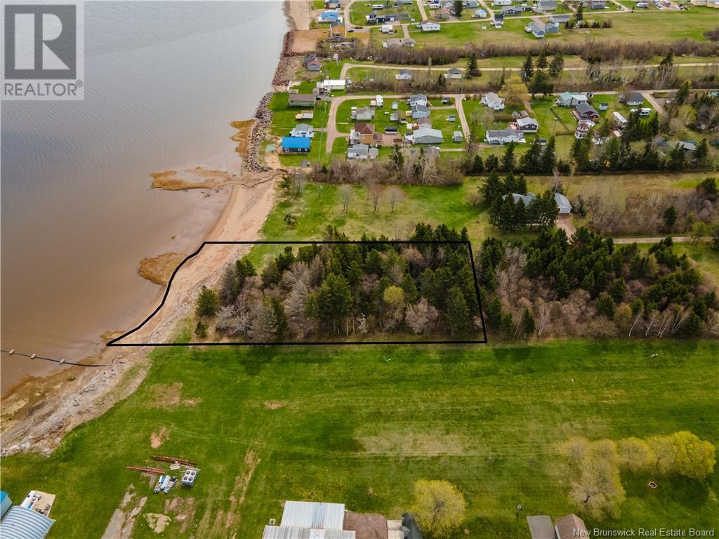 37 Des Lauriers Road, Grand-Barachois, New Brunswick  E4P 7G8 - Photo 7 - NB118400