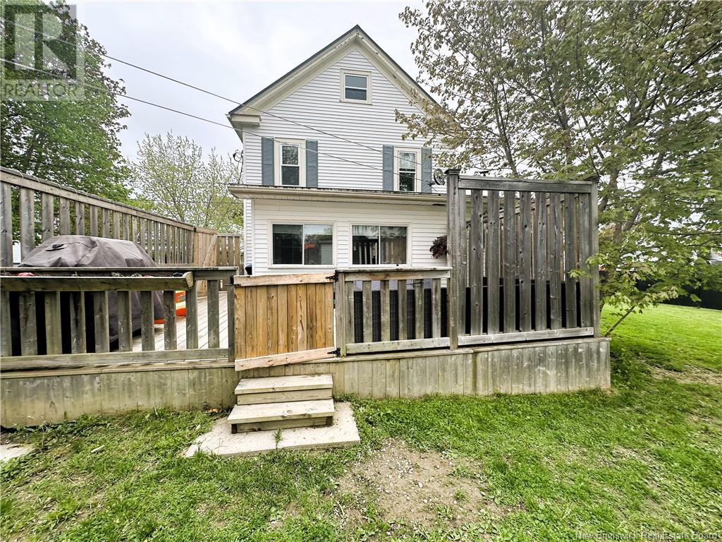 21 Rose Street, St. Stephen, New Brunswick  E3L 2P6 - Photo 7 - NB118883