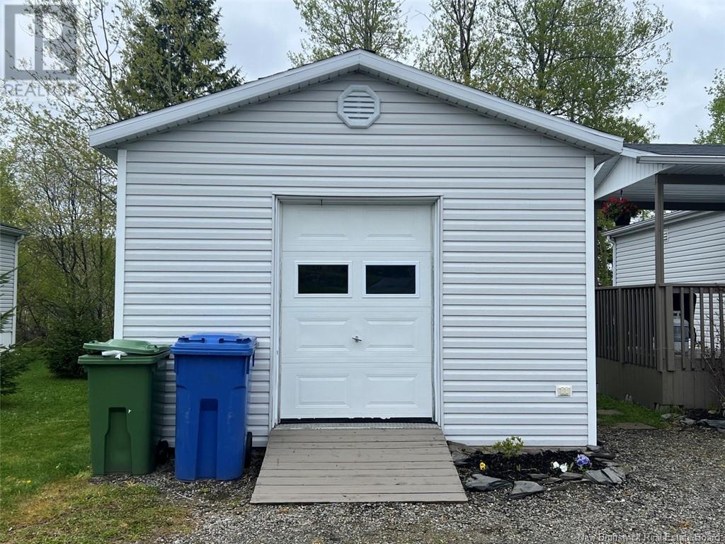 27 Lombardie Street, Saint-Jacques, New Brunswick  E7B 2X8 - Photo 19 - NB118815