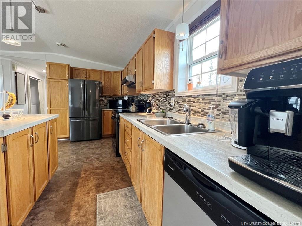 27 Lombardie Street, Saint-Jacques, New Brunswick  E7B 2X8 - Photo 3 - NB118815
