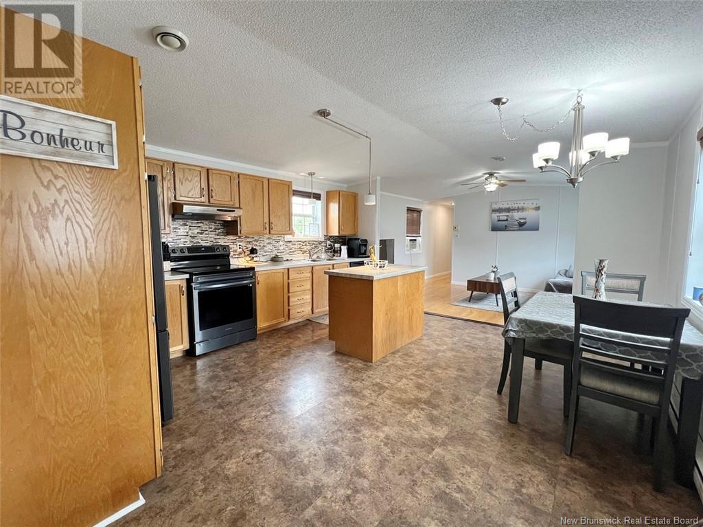 27 Lombardie Street, Saint-Jacques, New Brunswick  E7B 2X8 - Photo 4 - NB118815