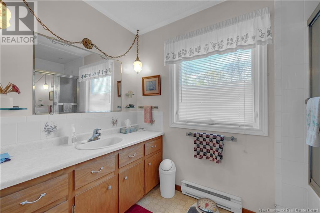 41 Riverside Park Drive, Grand Bay-Westfield, New Brunswick  E5K 2X7 - Photo 15 - NB116362