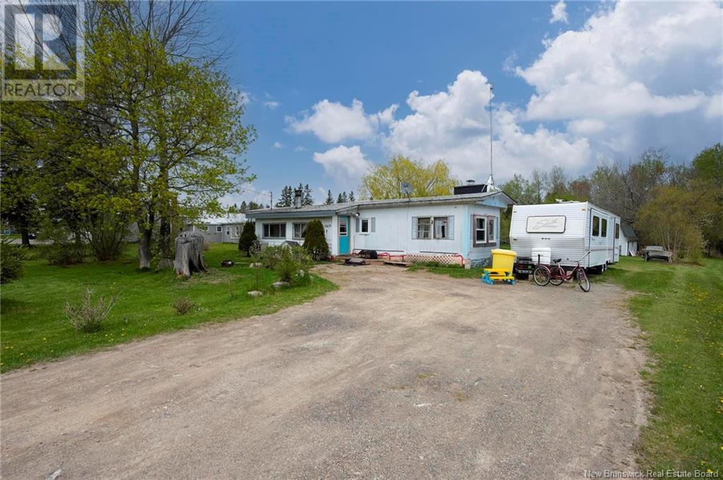 10429 Route 134, Saint-Louis-De-Kent, New Brunswick  E4X 1E6 - Photo 1 - NB118835
