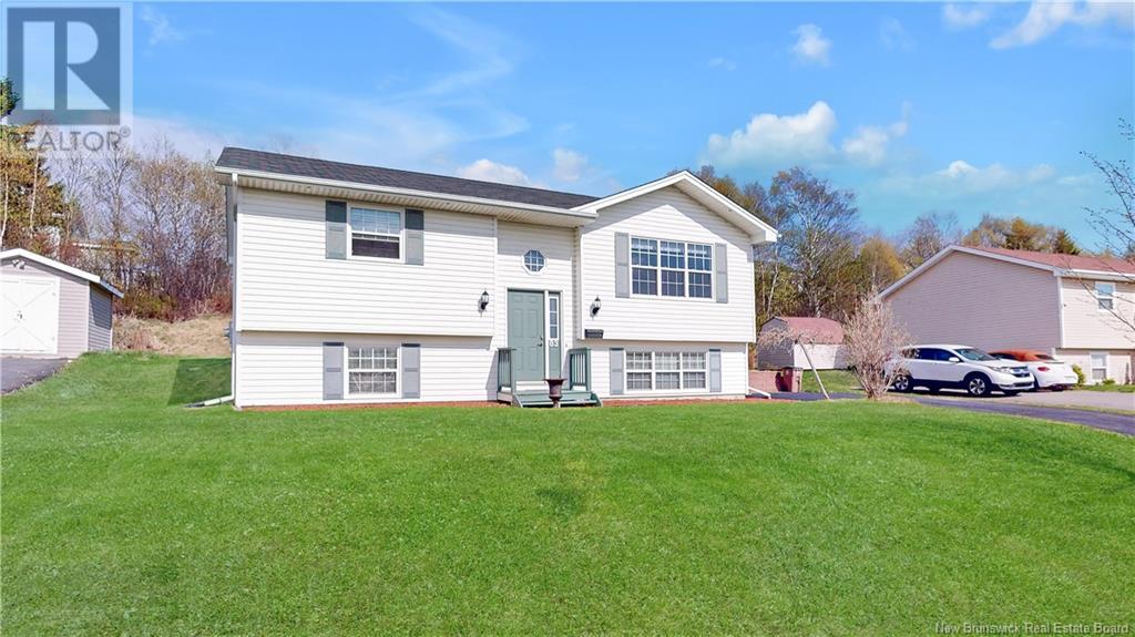 83 Carlile Crescent, Saint John, New Brunswick  E2J 5C3 - Photo 1 - NB118995