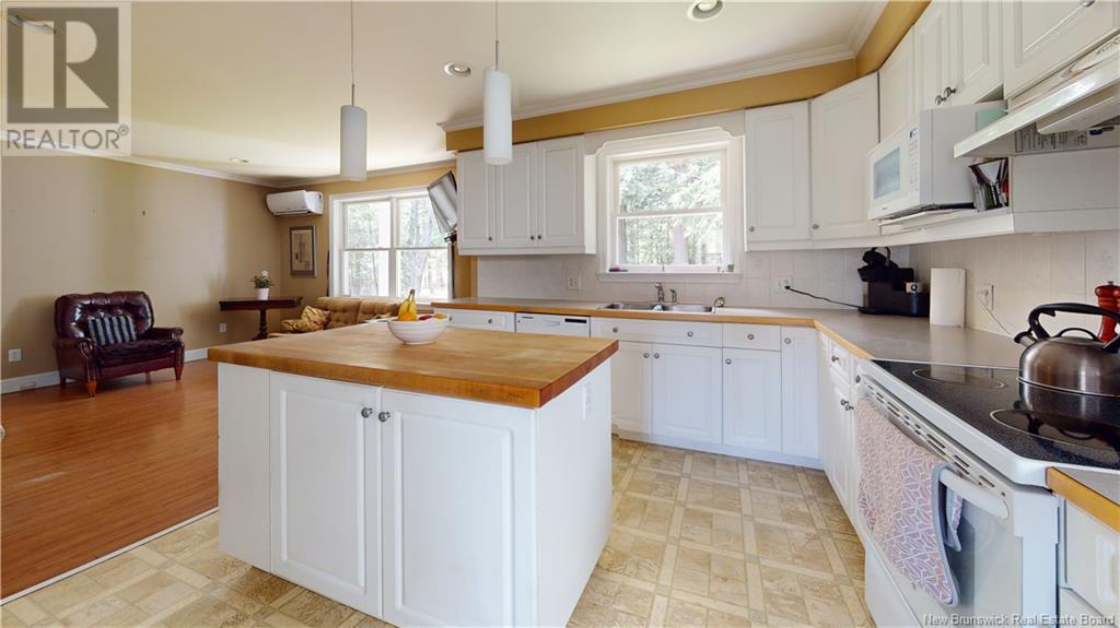 600 Deerwood Drive, Hanwell, New Brunswick  E3E 1C5 - Photo 6 - NB118954