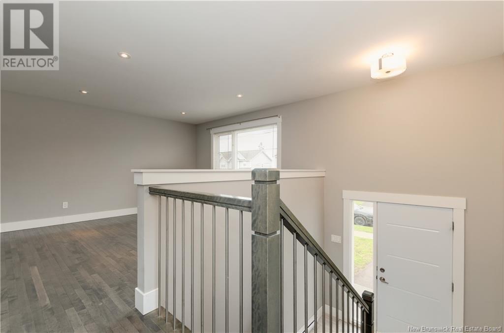 50 Lancefield, Moncton, New Brunswick  E1E 0E6 - Photo 3 - NB116571