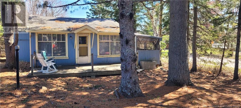 101 Gould Beach Road, Pointe-Du-Chêne, New Brunswick