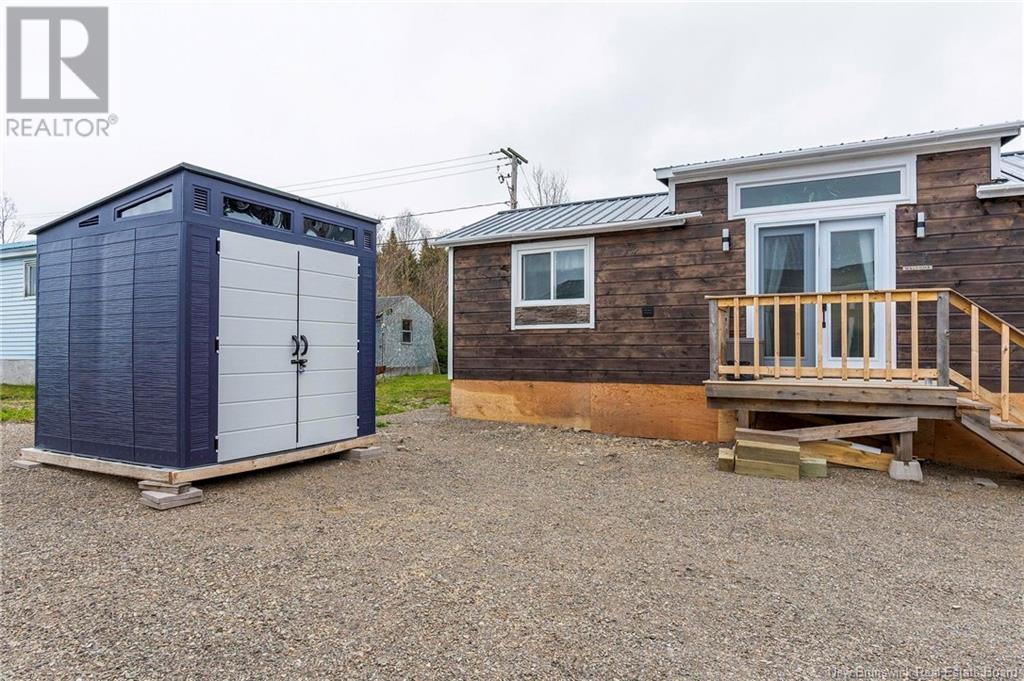 83 Janet Crescent, Saint John, New Brunswick  E2S 1H8 - Photo 3 - NB119011
