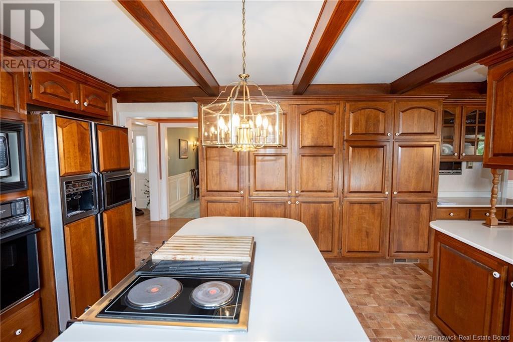 505 Golf Club Road, Fredericton, New Brunswick  E3B 5Z5 - Photo 18 - NB118984
