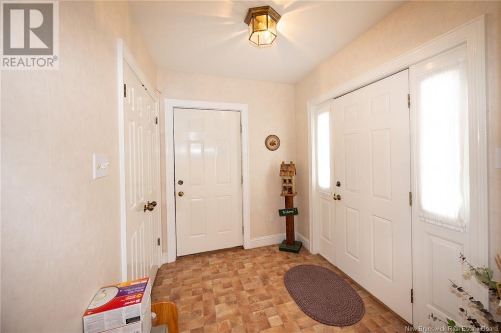 505 Golf Club Road, Fredericton, New Brunswick  E3B 5Z5 - Photo 30 - NB118984