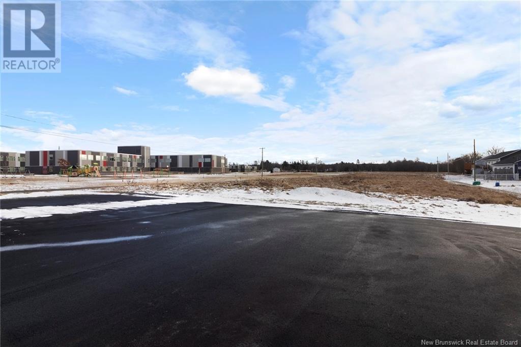422 Neill Street, Fredericton, New Brunswick  E3A 3B8 - Photo 34 - NB119018