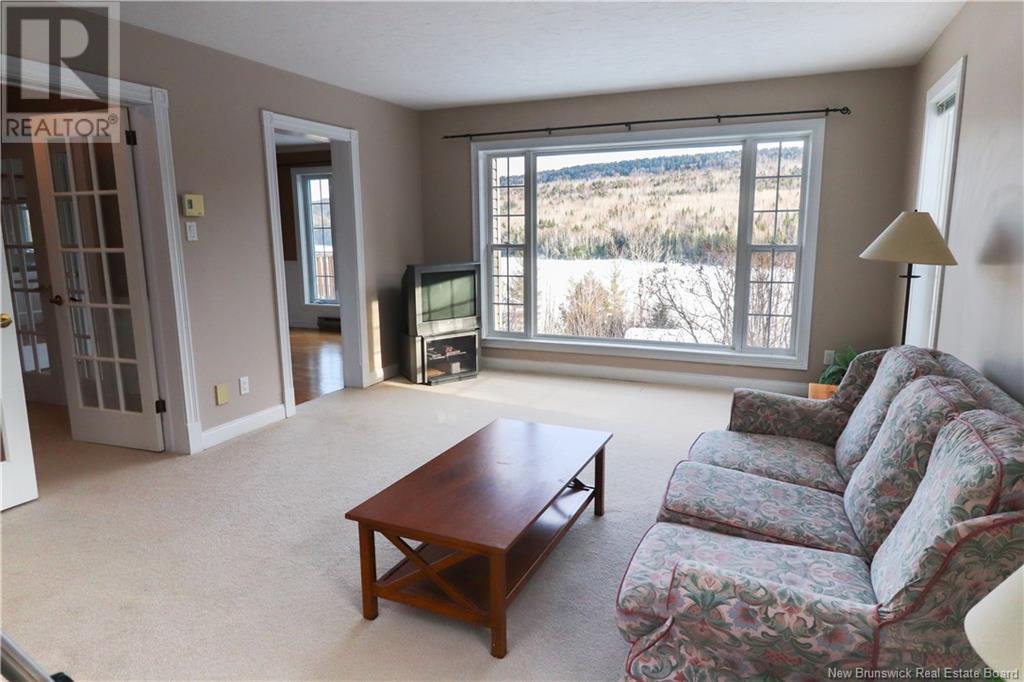 18 Hillview Street, Upper Kingsclear, New Brunswick  E3E 1V1 - Photo 12 - NB118953