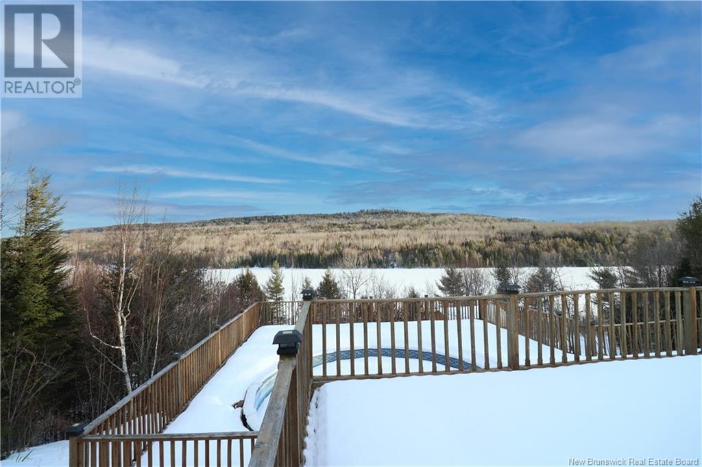 18 Hillview Street, Upper Kingsclear, New Brunswick  E3E 1V1 - Photo 8 - NB118953