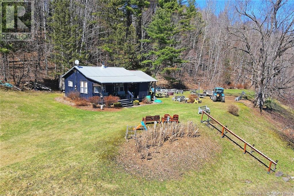 21 Meadow St S Street, Doaktown, New Brunswick  E9C 1S3 - Photo 3 - NB119014