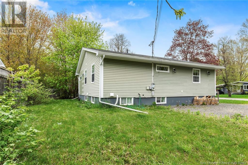 147 Burpee Street, Fredericton, New Brunswick  E3A 1M6 - Photo 32 - NB118566