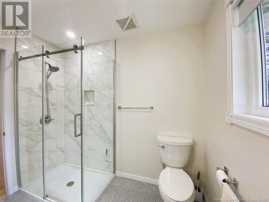 64 Chouinard Avenue, Edmundston, New Brunswick  E3V 3L8 - Photo 10 - NB119051