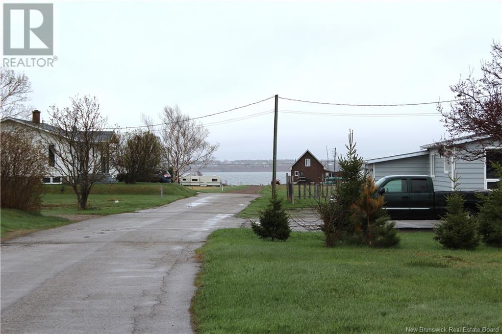 1736 Chatillon, Maisonnette, New Brunswick  E8N 1X3 - Photo 3 - NB118762