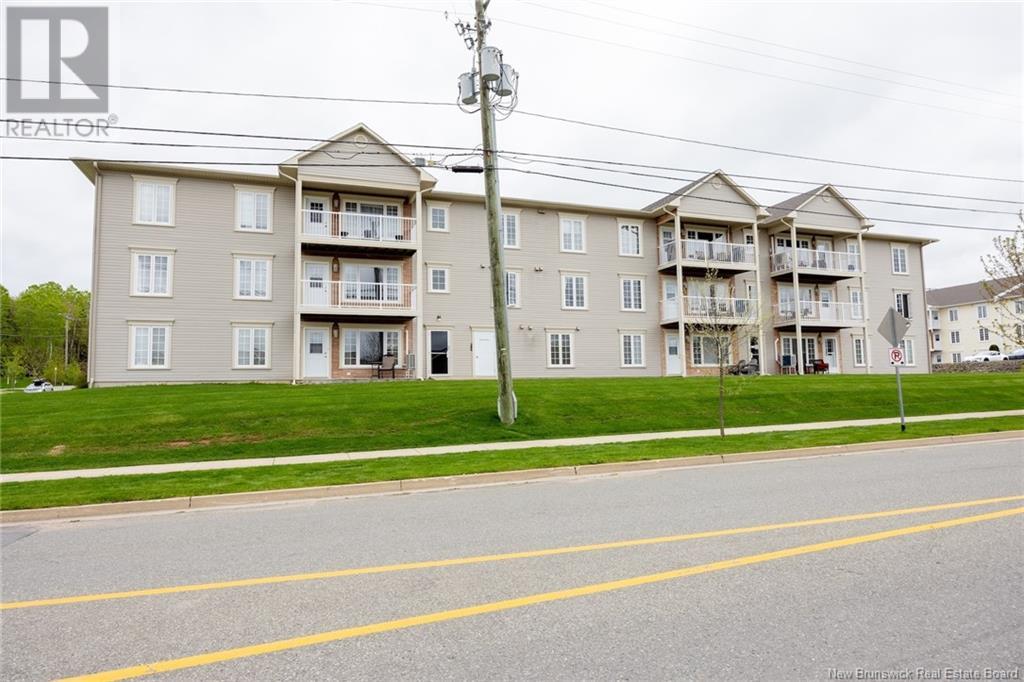 160 Valcour Unit# 212, Fredericton, New Brunswick  E3C 0C9 - Photo 1 - NB118070
