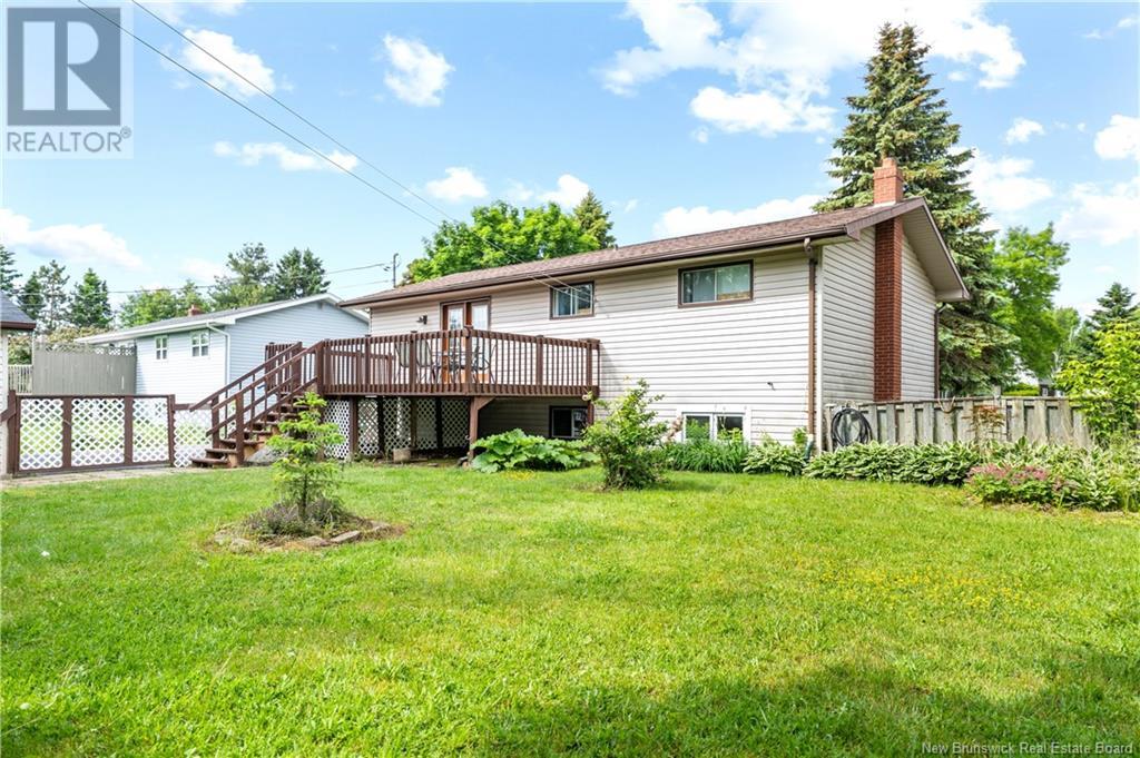 90 Cartier, Shediac, New Brunswick  E4P 1L3 - Photo 4 - NB118773