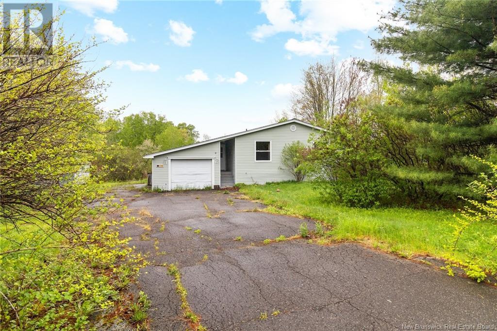 46 Christopher Street, Burton, New Brunswick