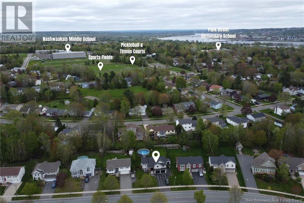 989 Douglas Avenue, Fredericton, New Brunswick  E3A 9M8 - Photo 2 - NB119008