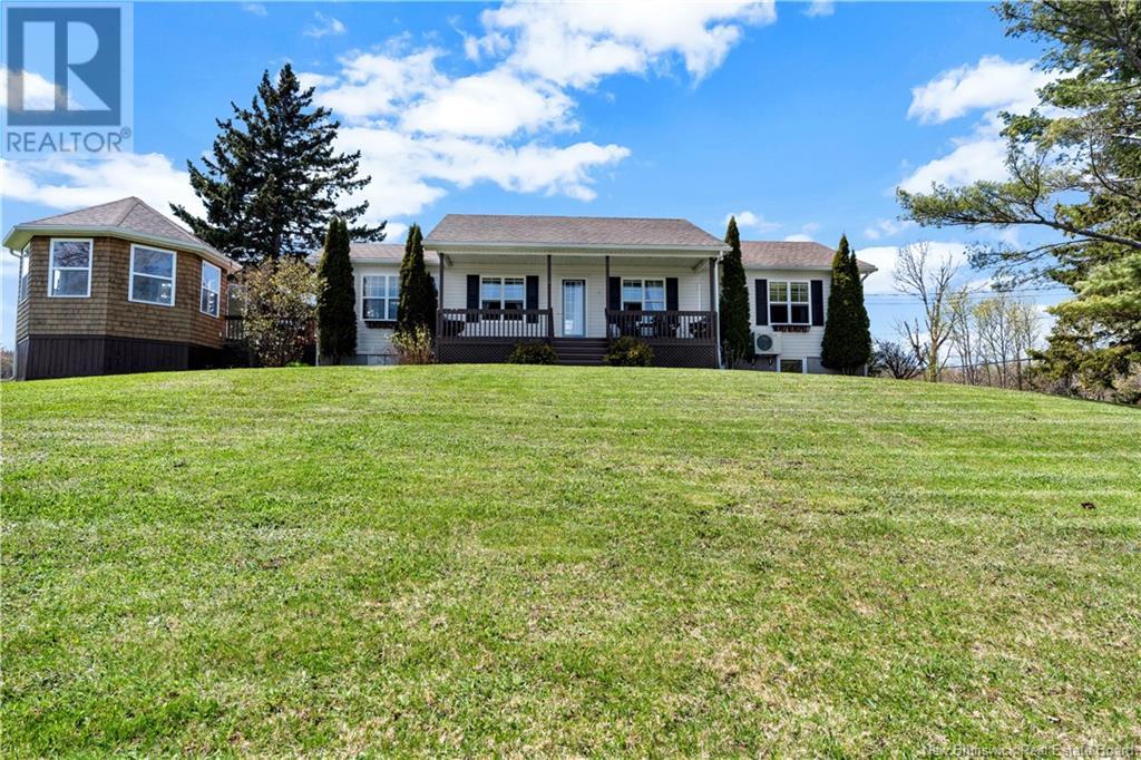 251 Pre D'en Haut Street, Memramcook, New Brunswick  E4K 1K4 - Photo 2 - NB119096