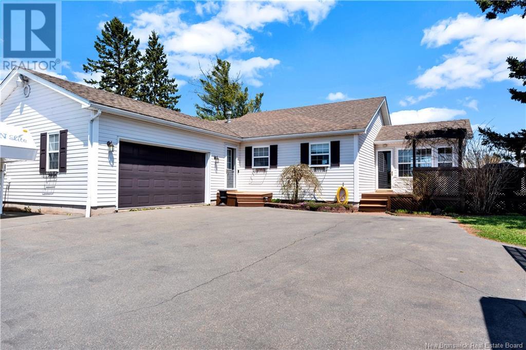 251 Pre D'en Haut Street, Memramcook, New Brunswick  E4K 1K4 - Photo 4 - NB119096