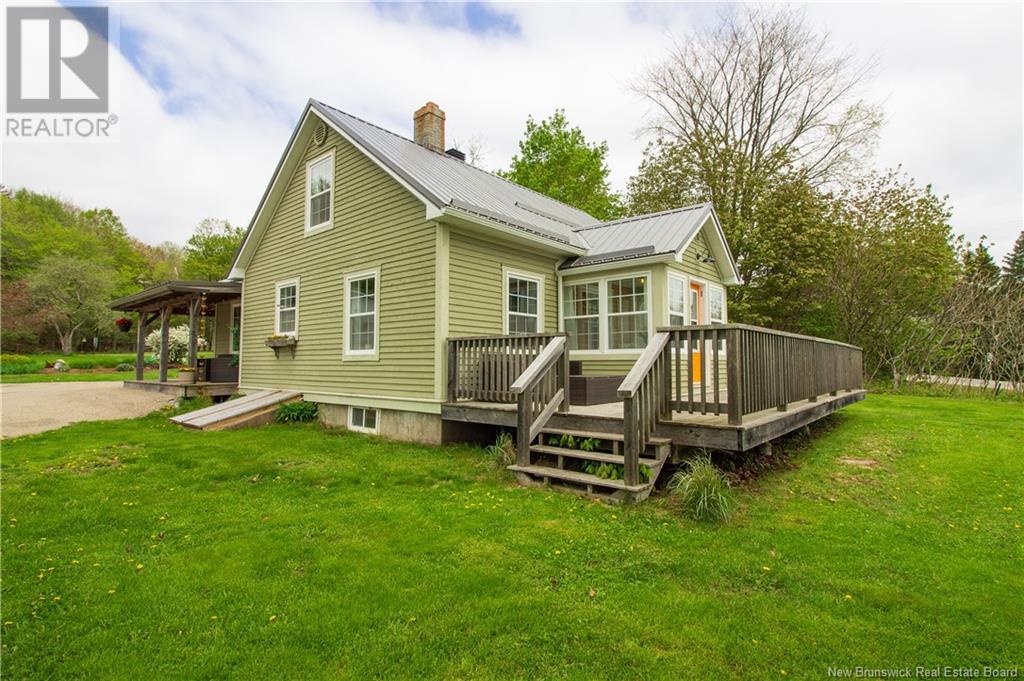 1195 Main Street, Hampton, New Brunswick  E5N 6G6 - Photo 2 - NB119073