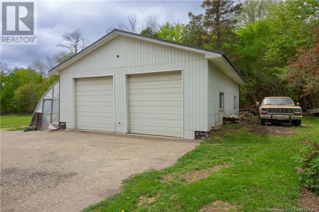 1195 Main Street, Hampton, New Brunswick  E5N 6G6 - Photo 33 - NB119073