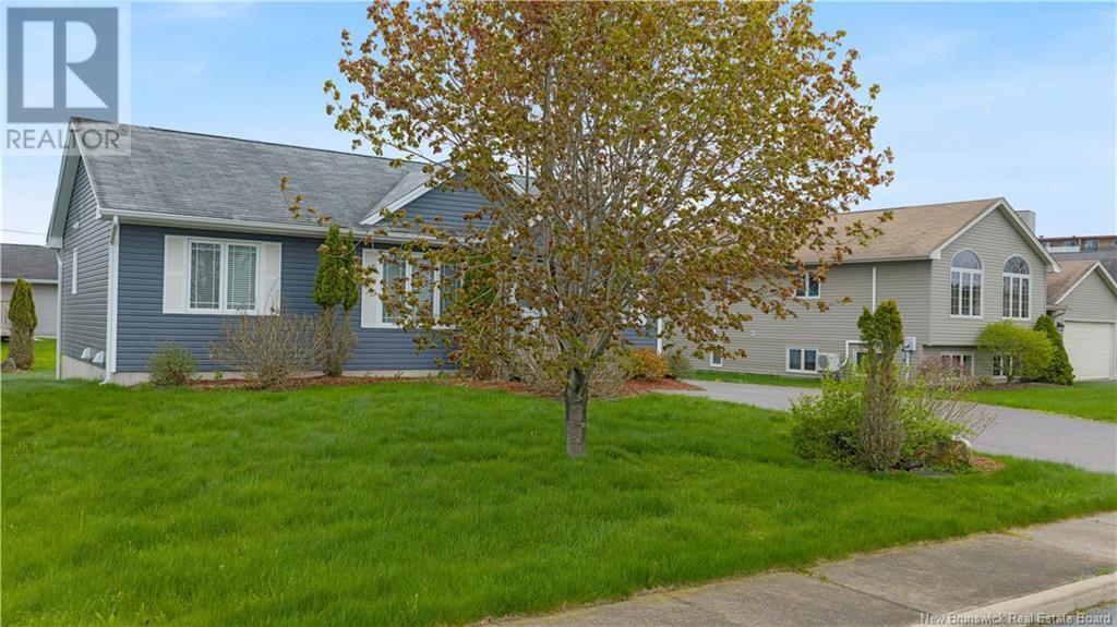 12 Lamda Avenue, Saint John, New Brunswick  E2J 0B6 - Photo 3 - NB118588