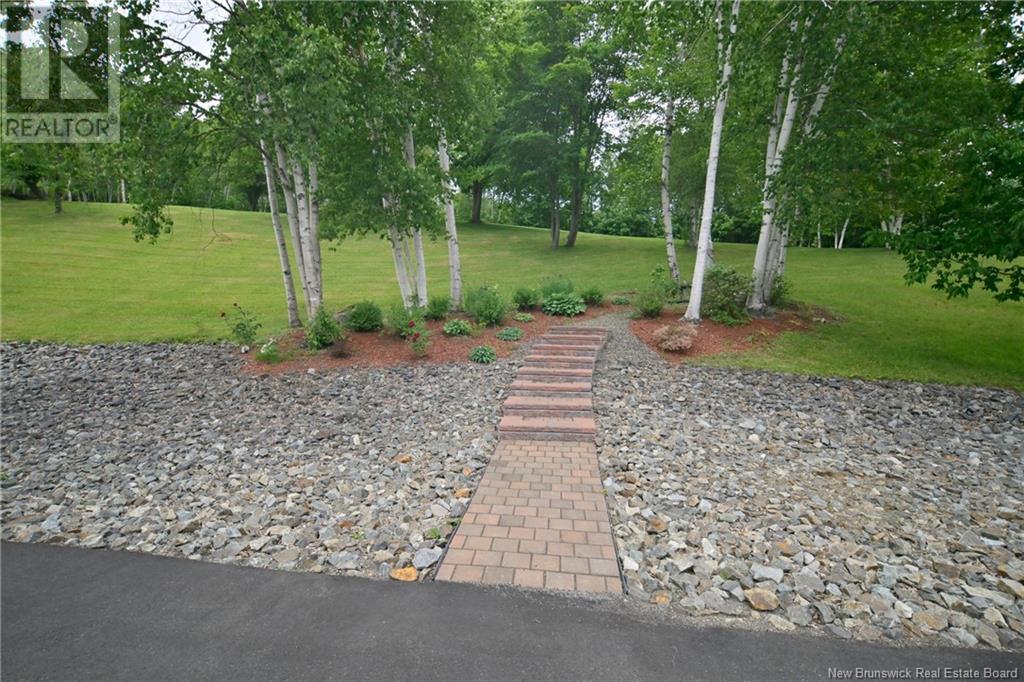 1623 Route 105, Southampton, New Brunswick  E6G 1M3 - Photo 3 - NB119070