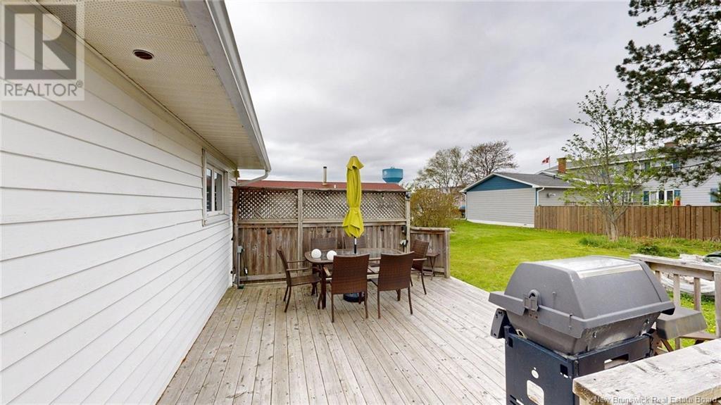 11 Loyalist Lane, Saint John, New Brunswick  E2M 4B3 - Photo 47 - NB118892