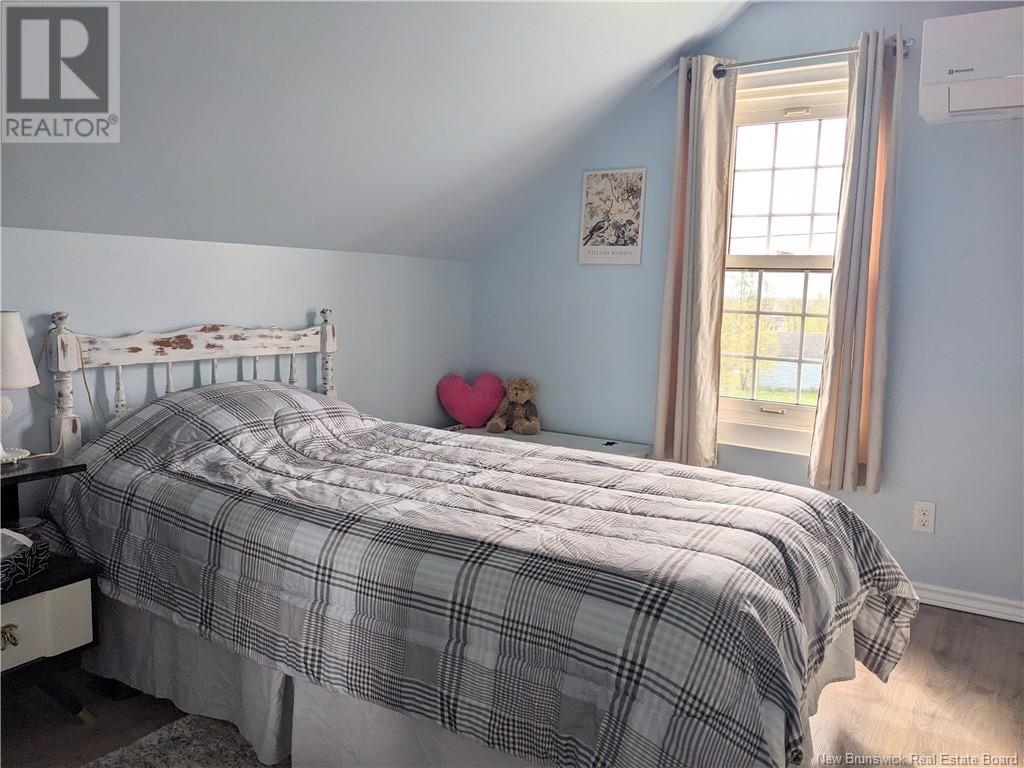 51 Elizabeth Street, Miramichi, New Brunswick  E1V 1W1 - Photo 25 - NB119082
