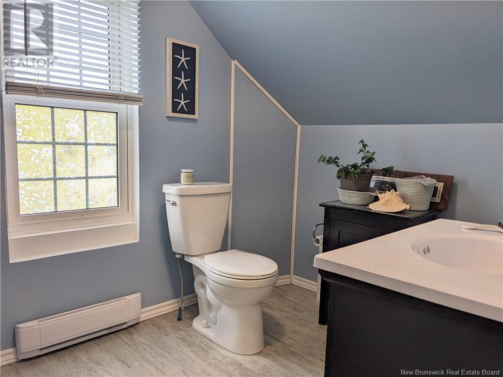 51 Elizabeth Street, Miramichi, New Brunswick  E1V 1W1 - Photo 31 - NB119082