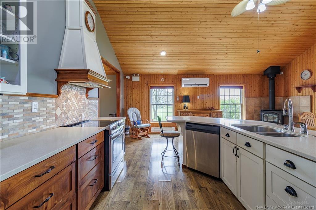 870 Route 690, Maquapit Lake, New Brunswick  E4B 1P1 - Photo 5 - NB119012
