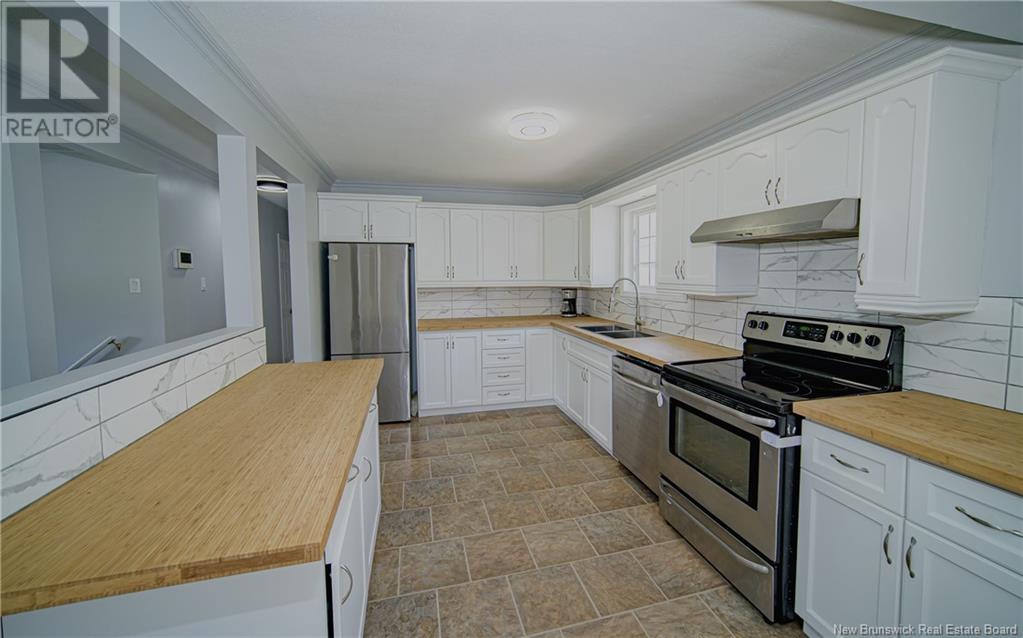 416 Covert Street, Oromocto, New Brunswick  E2V 1E9 - Photo 5 - NB119126