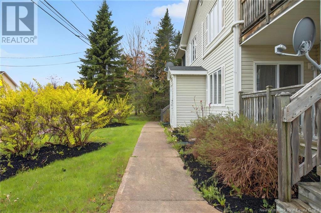 20 Damien Unit# 2, Dieppe, New Brunswick  E1A 7S9 - Photo 3 - NB119135
