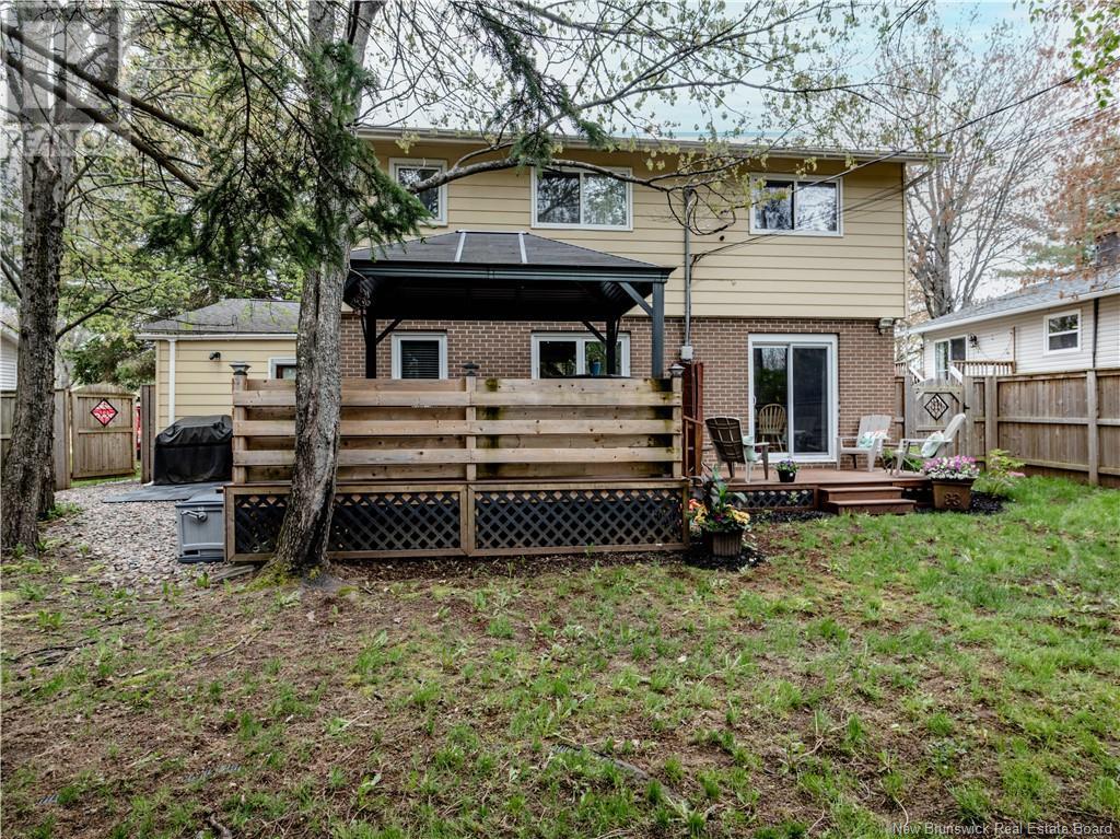 58 Briarwood, Moncton, New Brunswick  E1E 3X2 - Photo 36 - NB118893