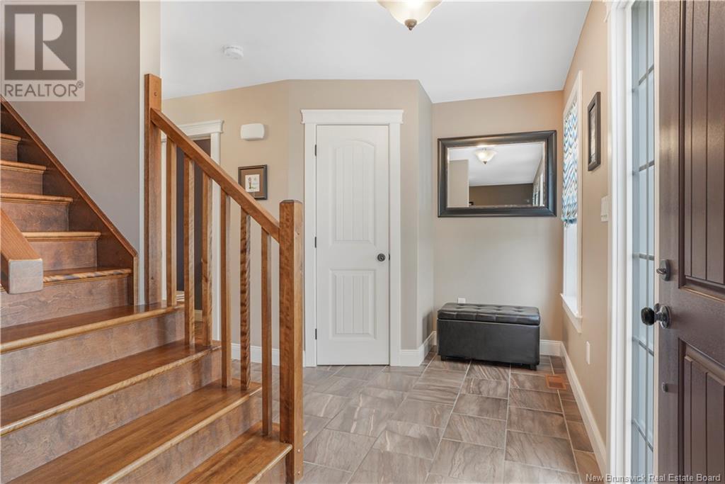 5 Louise Court, Fredericton, New Brunswick  E5G 5M5 - Photo 3 - NB118965