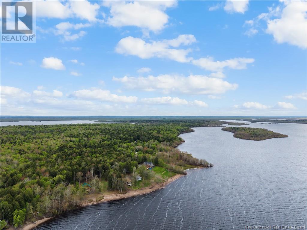 25 Indian Lake, Lakeville Corner, New Brunswick  E4B 1L9 - Photo 11 - NB118824