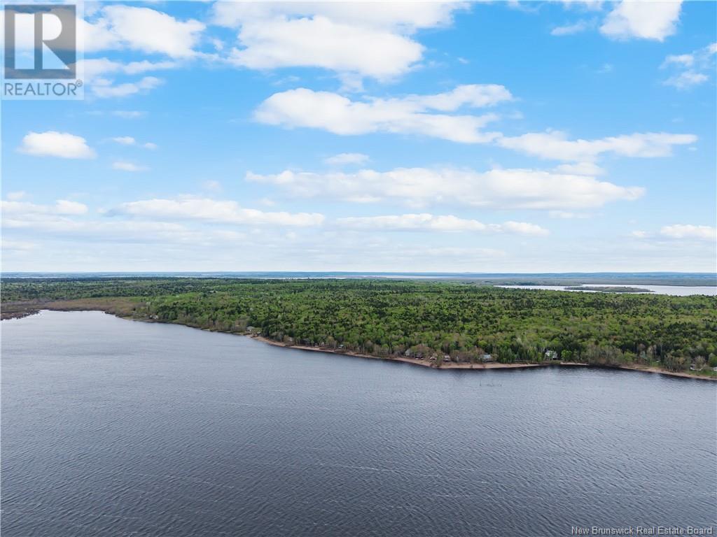 25 Indian Lake, Lakeville Corner, New Brunswick  E4B 1L9 - Photo 9 - NB118824