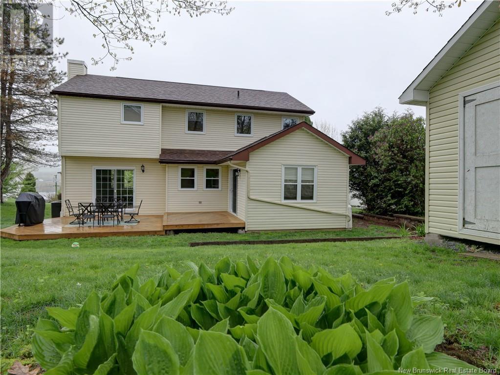 50 Talisman Crescent, Fredericton, New Brunswick  E3C 1L9 - Photo 2 - NB118952