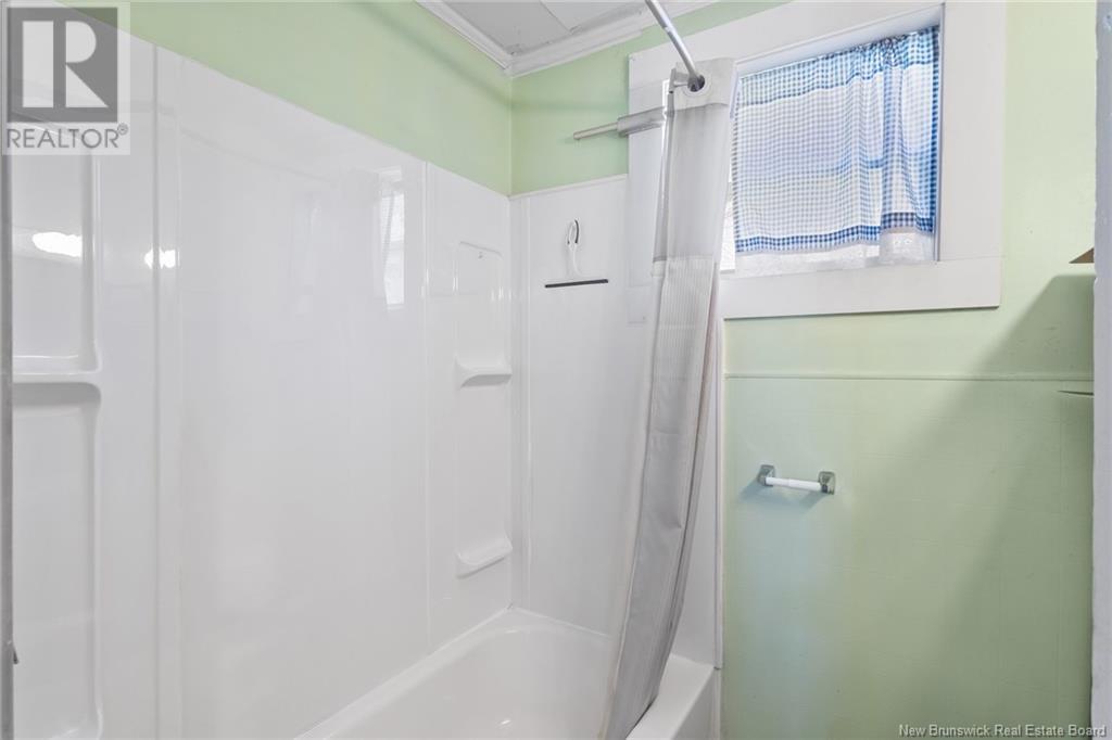 72 Mcleod Avenue, Chipman, New Brunswick  E4A 2B8 - Photo 17 - NB118867