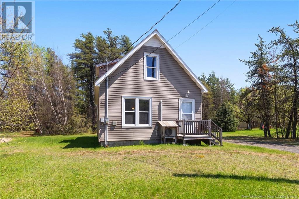 72 Mcleod Avenue, Chipman, New Brunswick  E4A 2B8 - Photo 2 - NB118867