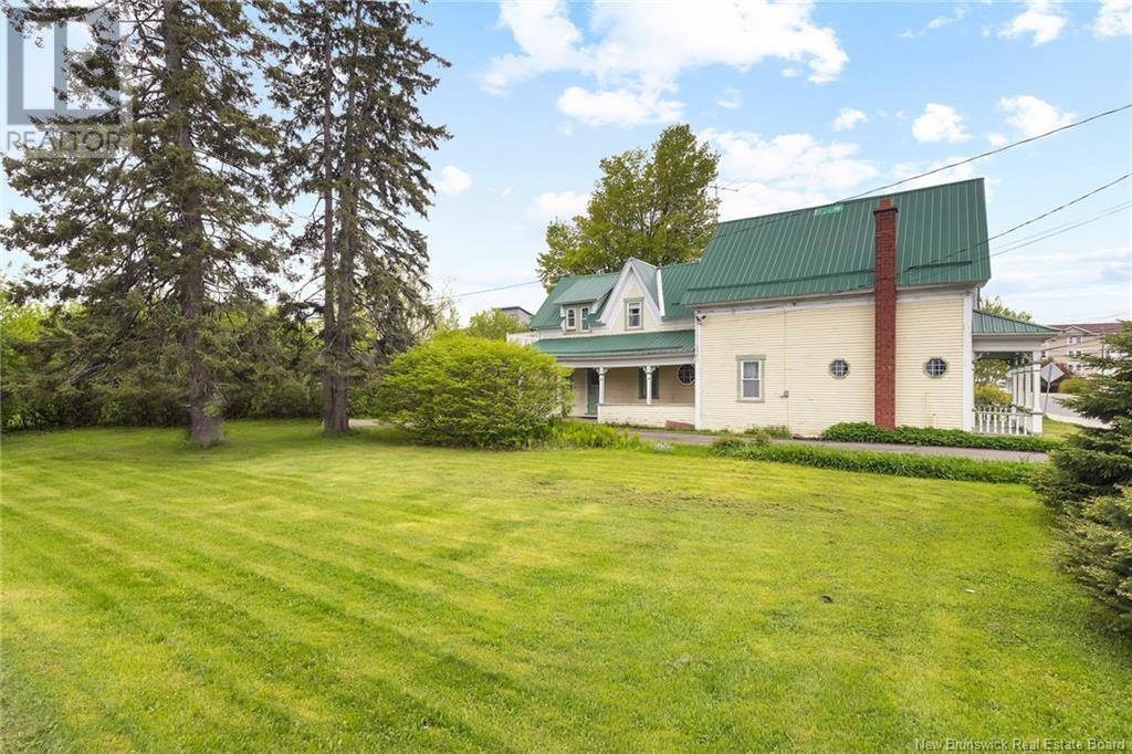 310 Union Street, Fredericton, New Brunswick  E3A 3L9 - Photo 3 - NB119115
