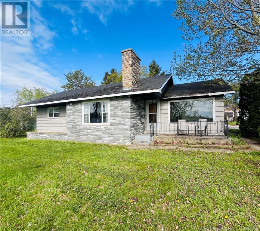 209 Kingsway Avenue, Miramichi, New Brunswick
