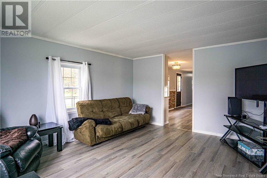 61 Tamarack Drive, Lincoln, New Brunswick  E3B 6W1 - Photo 6 - NB119143