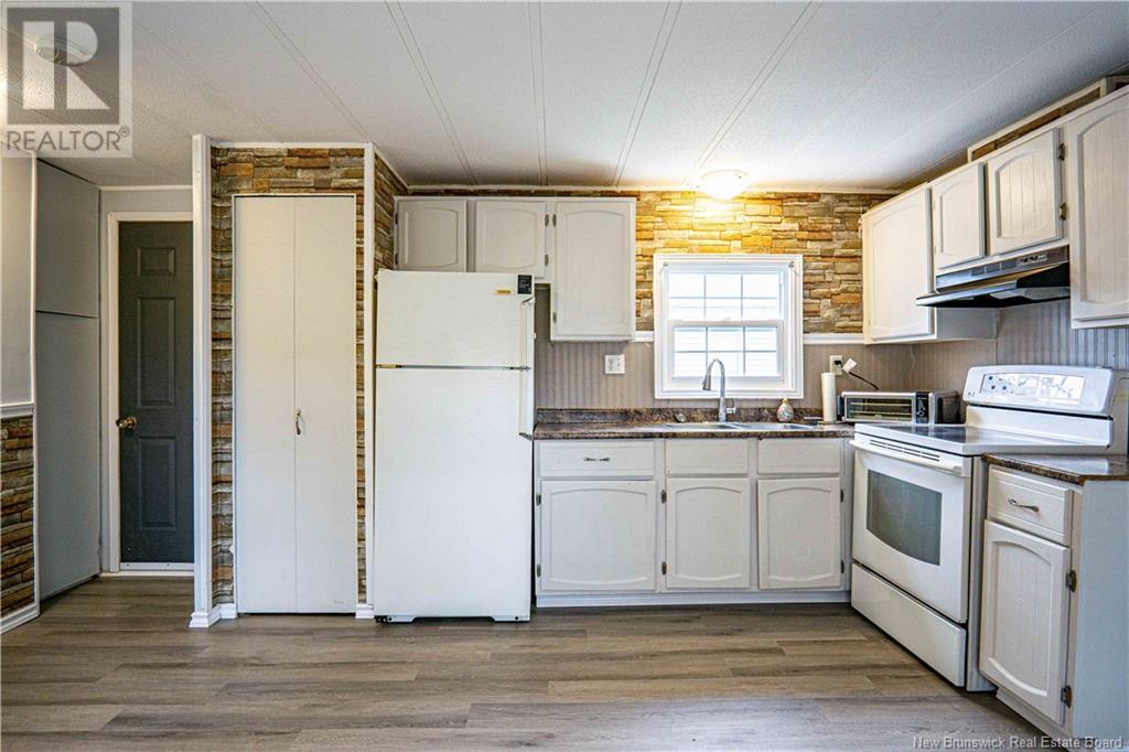 61 Tamarack Drive, Lincoln, New Brunswick  E3B 6W1 - Photo 9 - NB119143