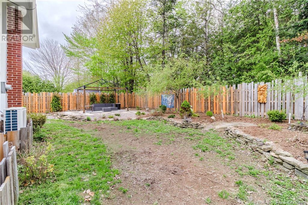 151 Beechwood Crescent, Fredericton, New Brunswick  E3B 2S9 - Photo 35 - NB119104